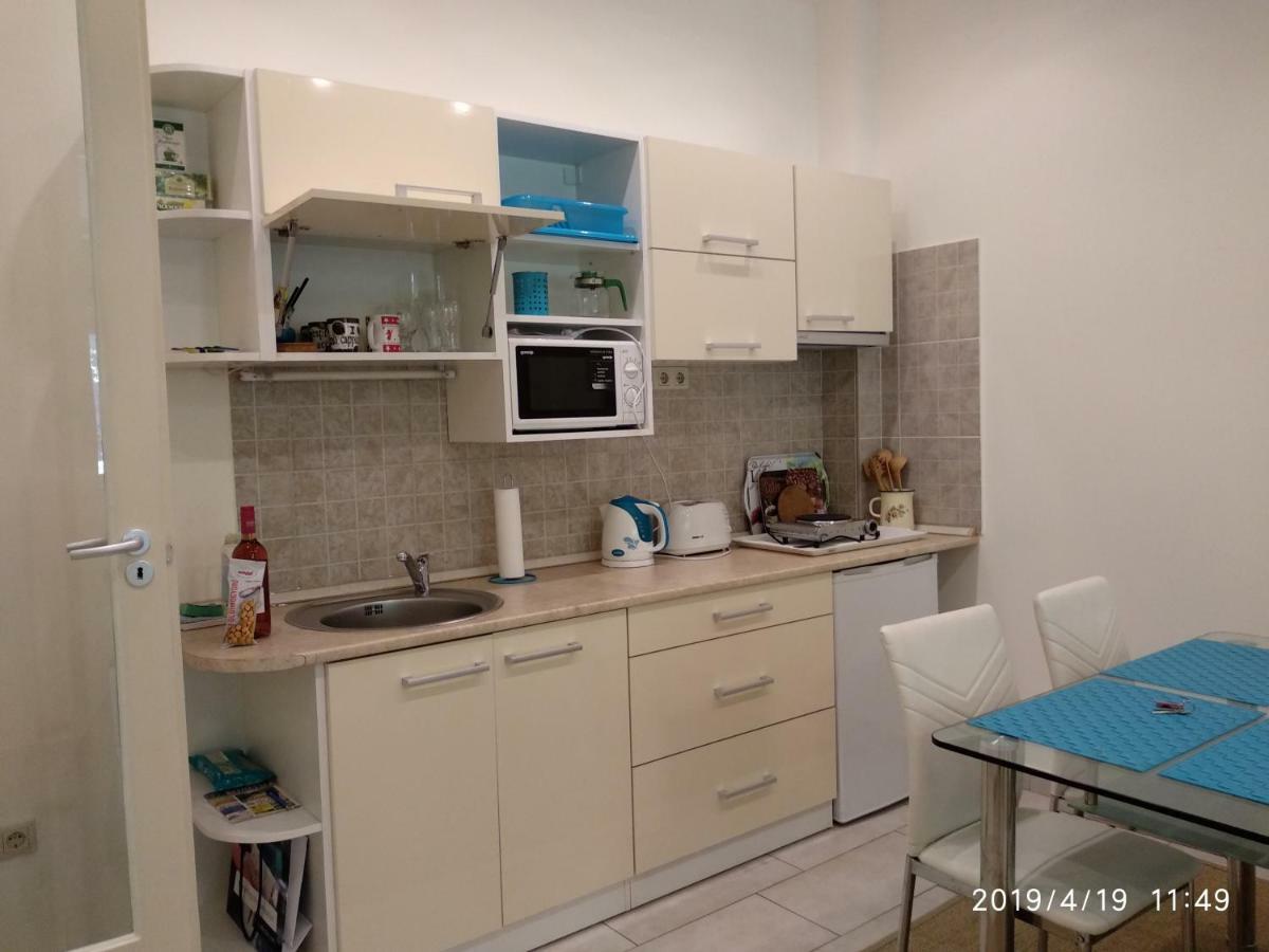 Lara Apartman Budapest Luaran gambar